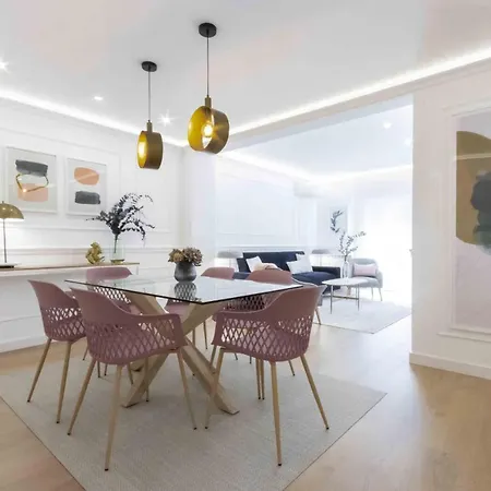 The Collection - Belvedere * San Sebastian